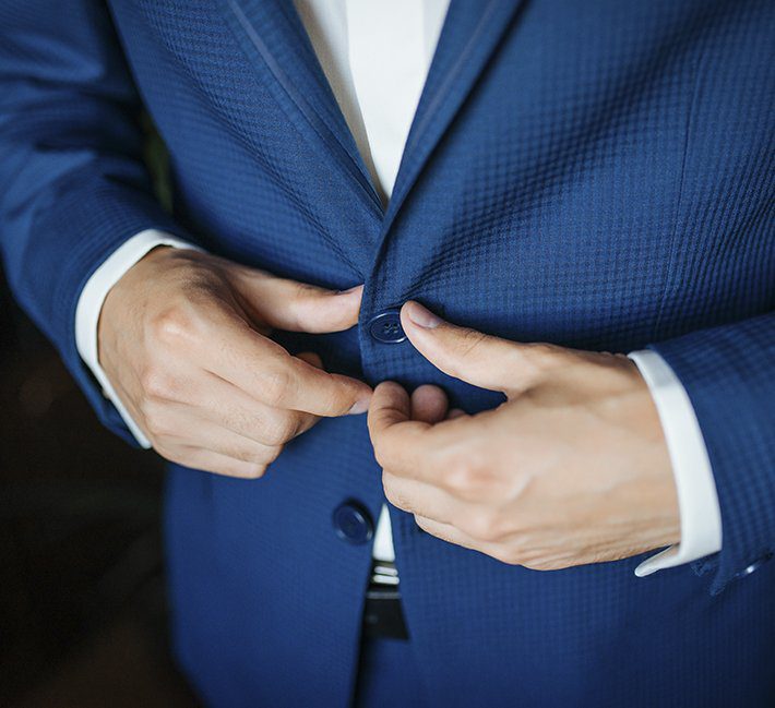 Insight: Traje azul marino