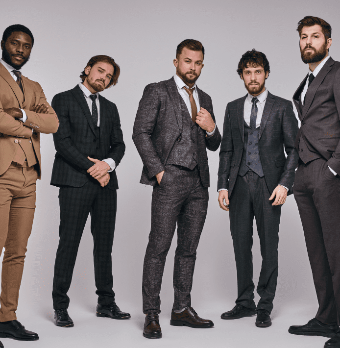 Tipos de traje de hombre para una fiesta de graduación