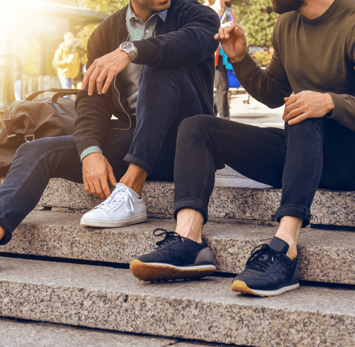 ¿Como combinar tus sneakers segun tu tipo de pantalon