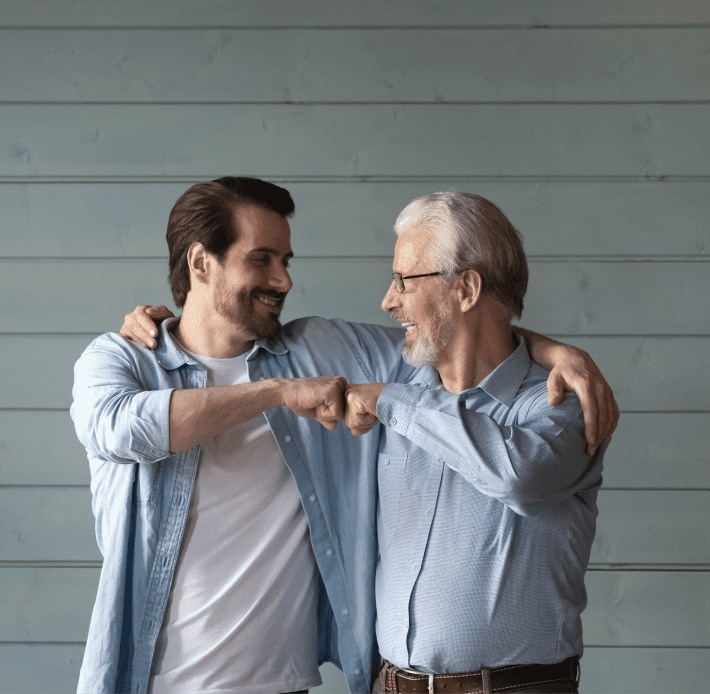 ¿Camisa por dentro o por fuera? La respuesta definitiva