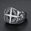 anillo gris con diseno de brujula marina marca calak cl sico 141758 GRIS 1