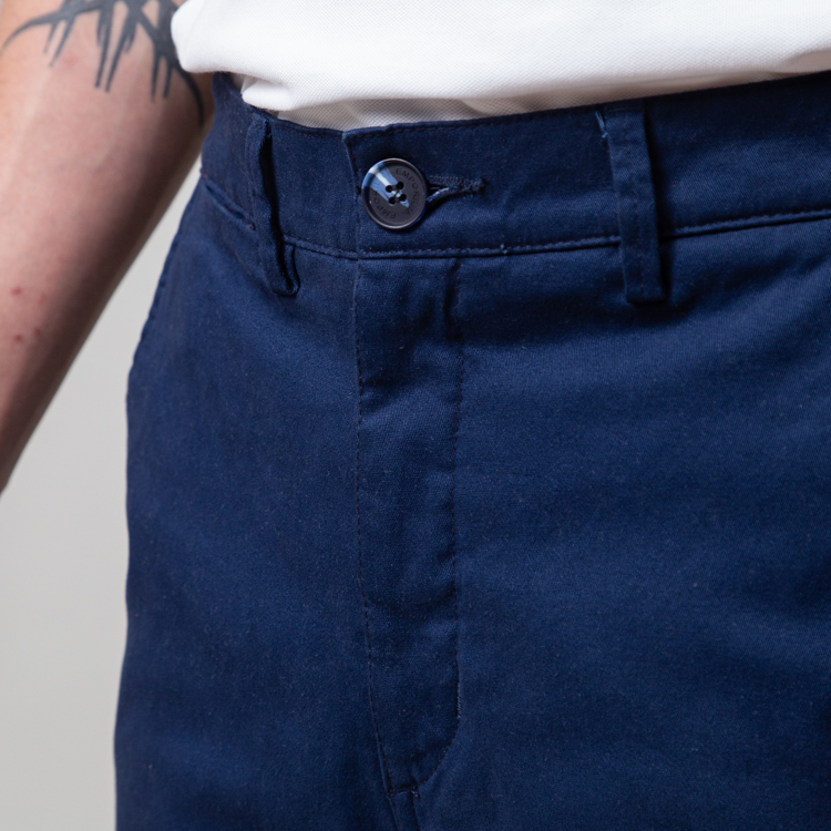 bermuda azul estructura plana lisa marca business casual slim 148193 AZUL 2