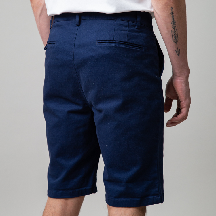 bermuda azul estructura plana lisa marca business casual slim 148193 AZUL 3
