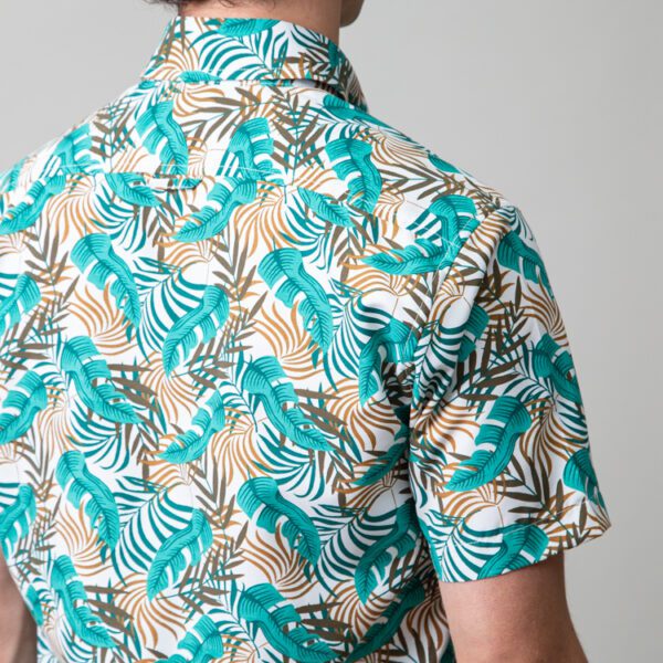 camisa verde estructura palmeras marca business casual slim 147704 249632 4