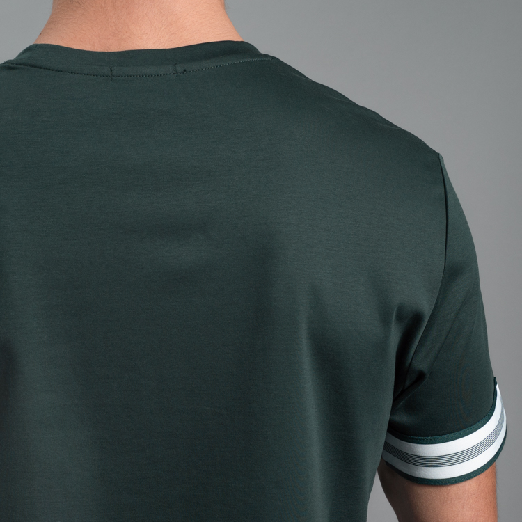 playera verde estructura contraste en mangas marca carven slim 161494 VERDE 3