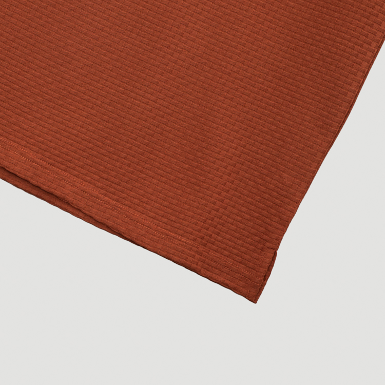 polo caf estructura labrada marca carven slim 167160 CAFE