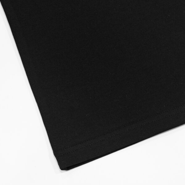polo negro estructura plana con detalle en el cuello marca carven slim 139790 199982 4