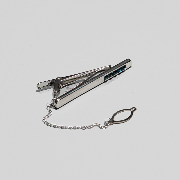 prensa corbata plateado diseno con cadena marca emporium cl sico 166944 PLATEADO