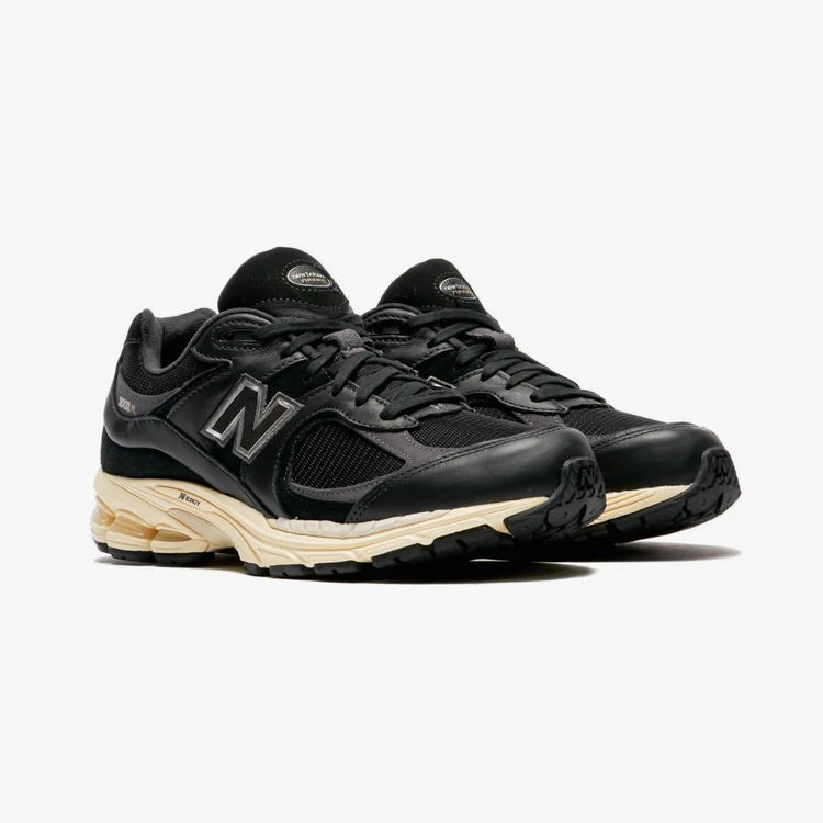sneakers negro estilo m2002rib d marca new balance cl sico 159434 NEGRO 1